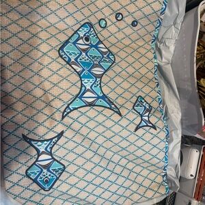 Vera Bradley (Go Fish) Beach bag NWT. Never used awesome bag!!